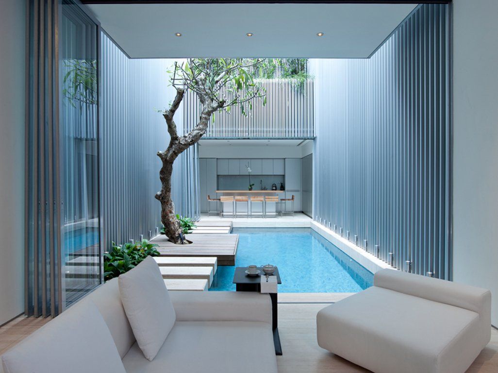 Indoor courtyard swimming pool design