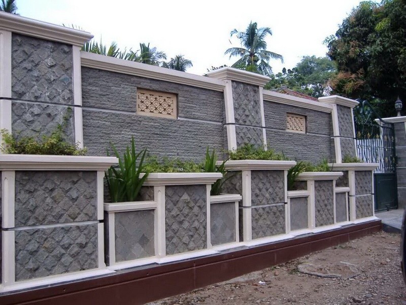 Natural Stone Fence Full of Art