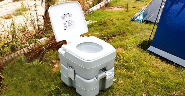 Portable toilet for camping